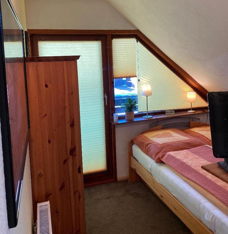 Gemuetliches Zimmer Zentral In Der Lueneburger Heide 施内沃丁根 外观 照片
